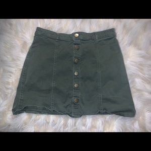 ARMY GREEN, BUTTON-UP SKIRT 🐍